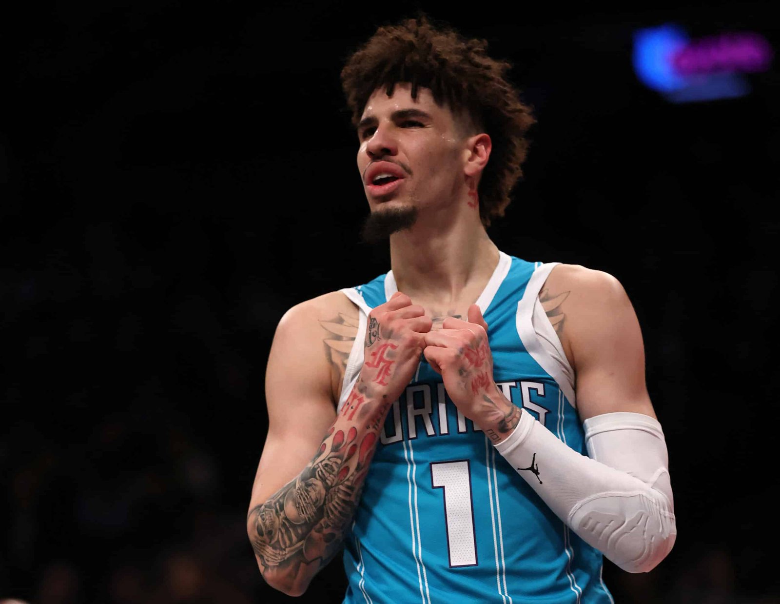 Hornets’ LaMelo Ball injured again with right ankle soreness