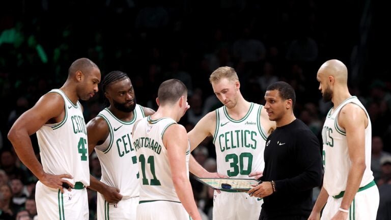 Men wearing white jeans? Celtics tunnel look settles the debate.