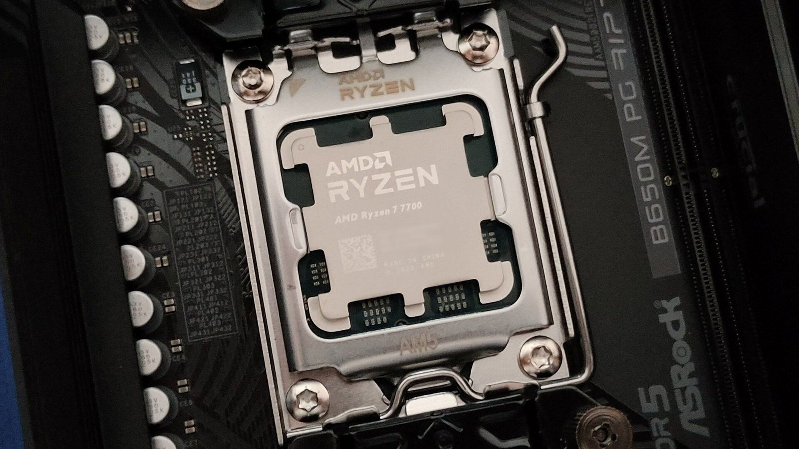 New AMD Ryzen 3D V-Cache CPUs Are Coming Soon